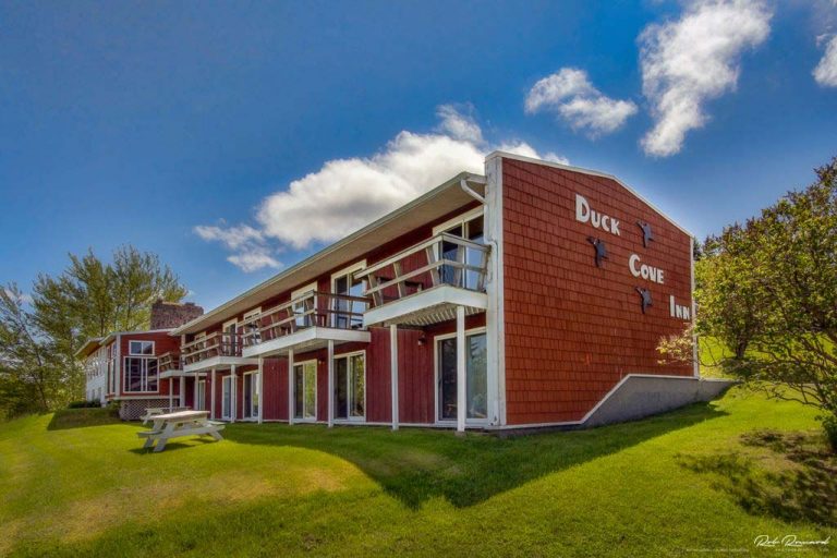 Duck Cove Inn in Margaree Harbour, along the Cabot Trail.